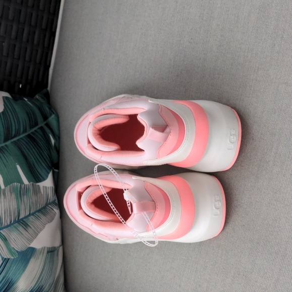 UGG LA FLEX PINK/WHITE Slip On SNEAKER Size‎ 7 New - Picture 4 of 7